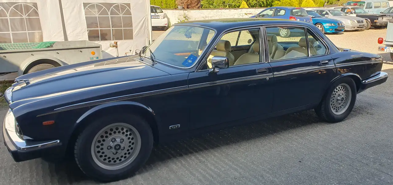 Jaguar XJ V12 Automatik, H- Kennzeichen, foto 3
