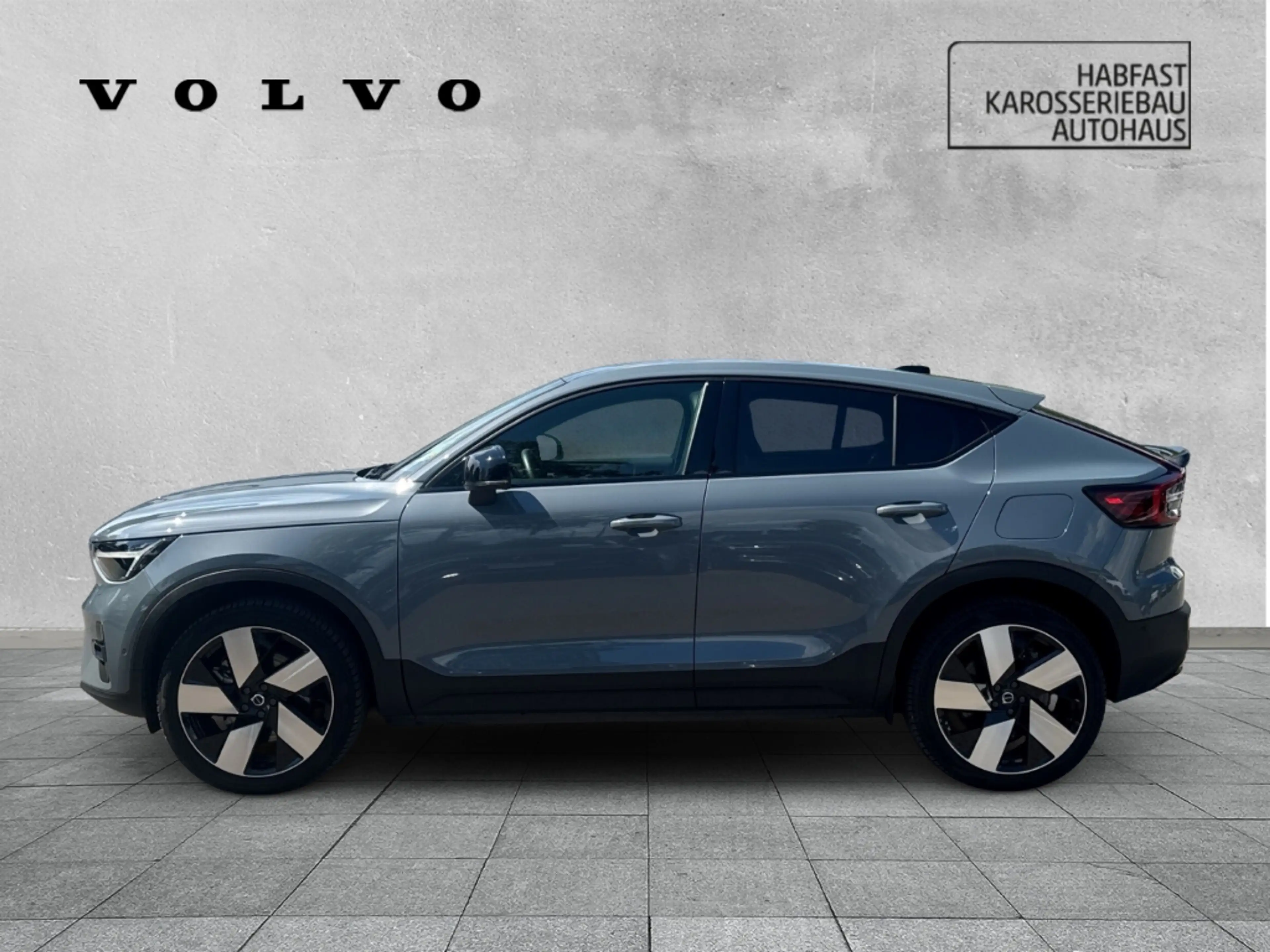 Volvo C40 Ultimate Recharge Pure Electric 2WD StandHZG Panor — photo 3