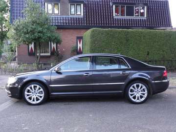 3.6 V6 4MOTION Automatik (5 Sitzer)