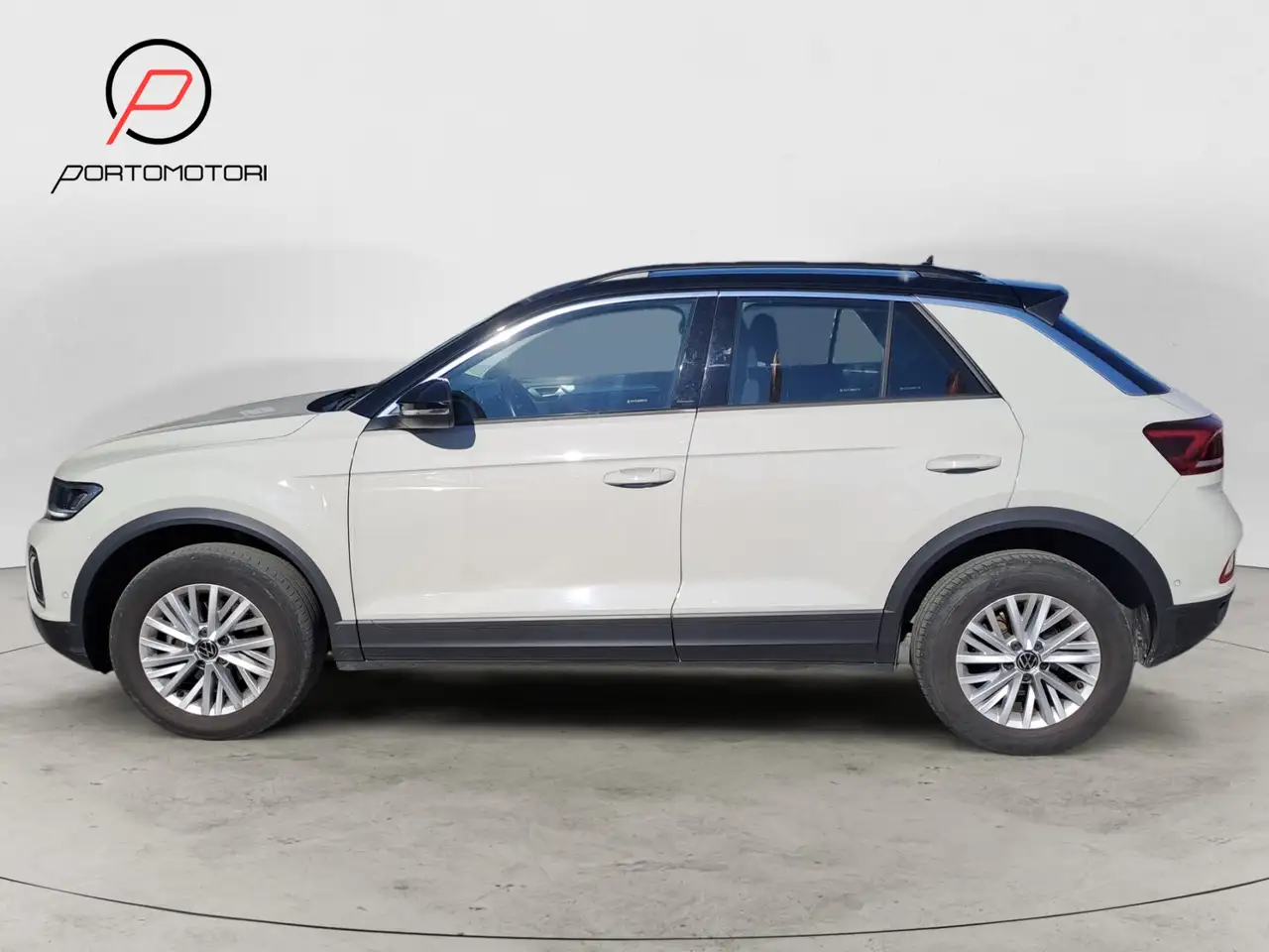 Volkswagen T-Roc 1.5 TSI ACT DSG Life 2