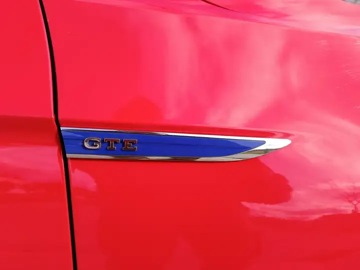 Volkswagen Passat Variant GTE 1.4 TSI e-Power 2021, foto 13
