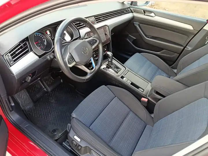 Volkswagen Passat Variant GTE 1.4 TSI e-Power 2021, foto 18