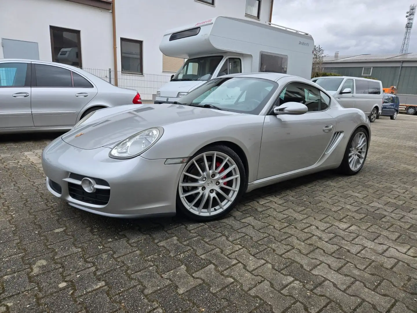 Porsche Cayman S Silber - 1