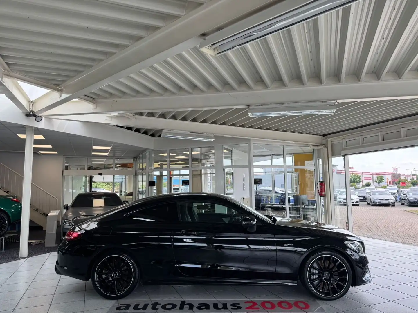 Mercedes-Benz C 43 AMG 4Matic Night Edition LED/CAM/PANO. Noir - 2