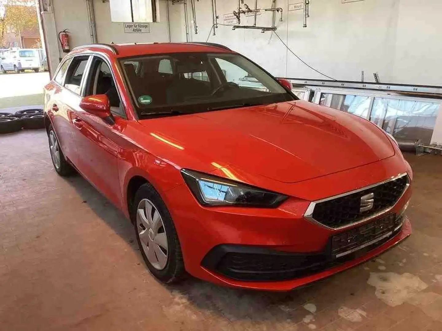 SEAT Leon 2.0 TDI SP*AHK*PDC*LED*CARPLAY* Rouge - 2