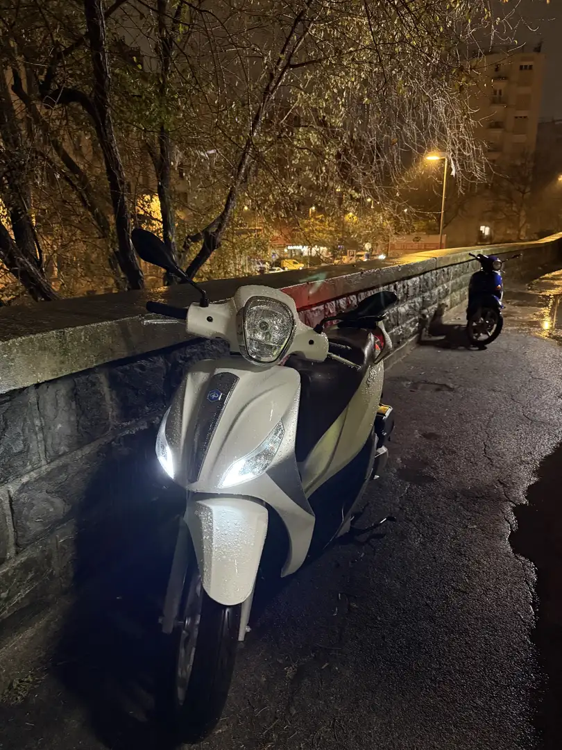 Piaggio Medley 125 ABS - 1