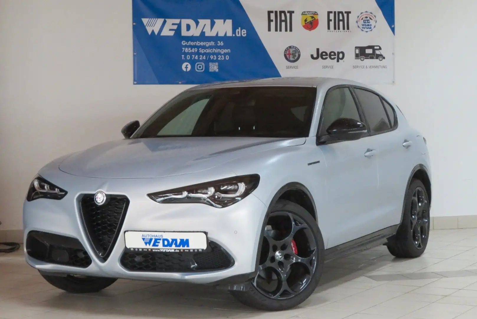 Alfa Romeo Stelvio Competizione Q4 280PS *Lunare Matt* Weiß - 1