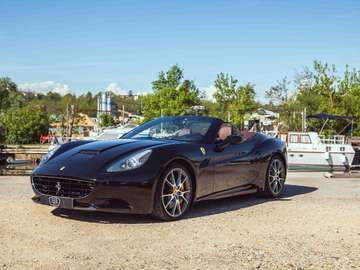 4.3 V8 490 ch BVA7 - Suivi Ferrari - Echappement CAPRISTO