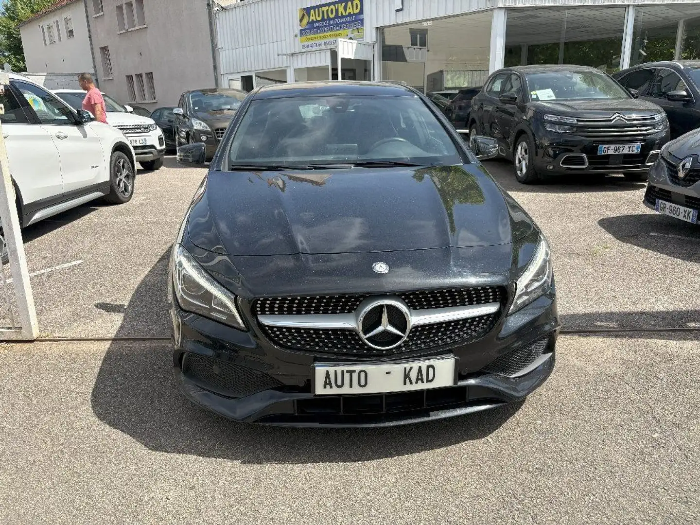 Mercedes-Benz CLA 220 CLASSE 220 d 7-G DCT A Launch Edition Negro - 2