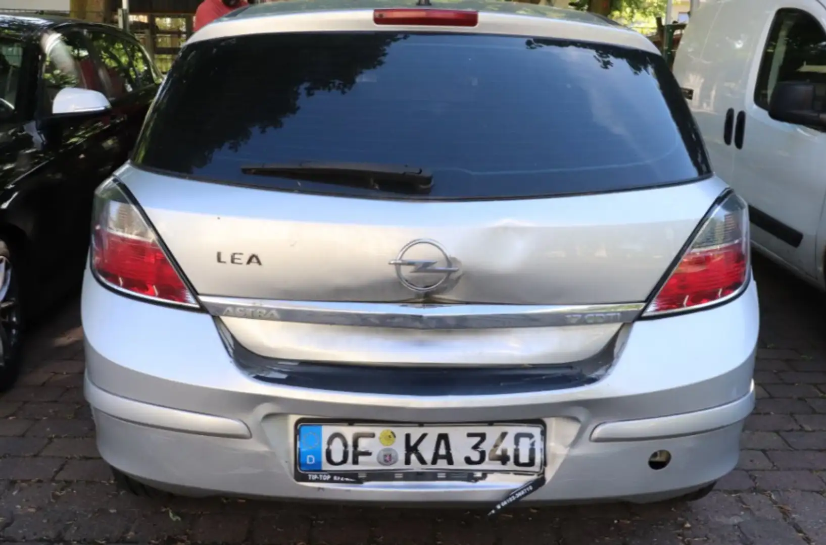 Opel Astra 1.9 CDTI Elegance - 1