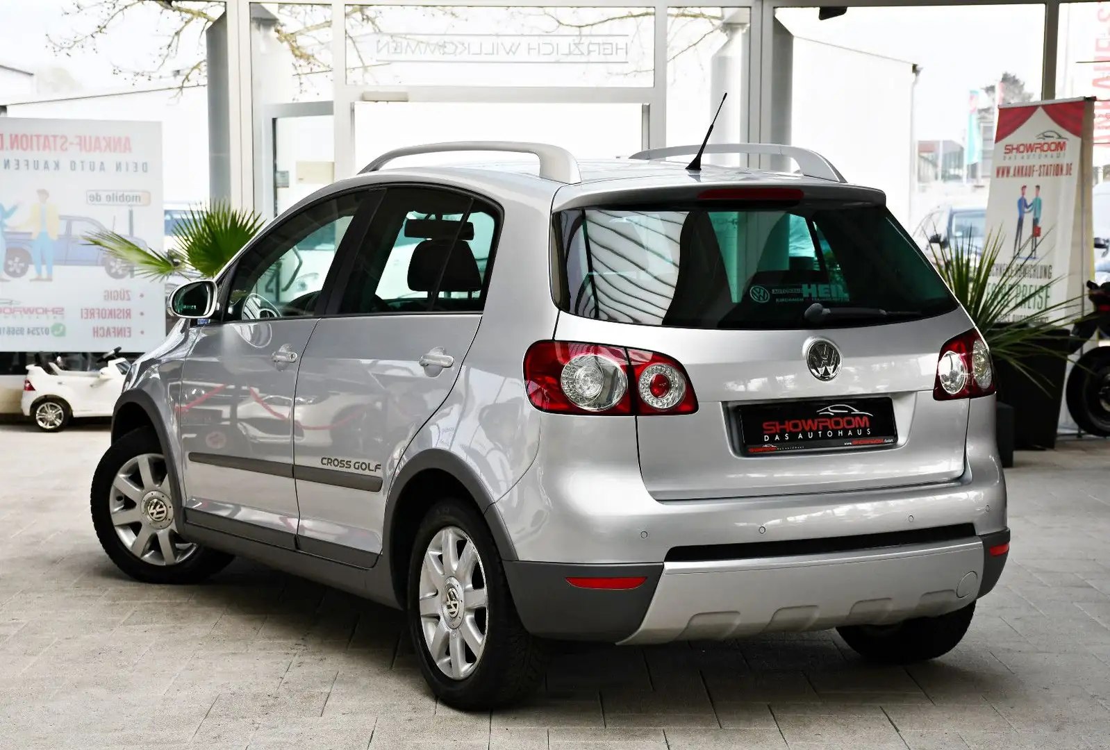 Volkswagen Golf Plus V CrossGolf PDC Licht + Sicht Shz 1.Hd Silber - 2