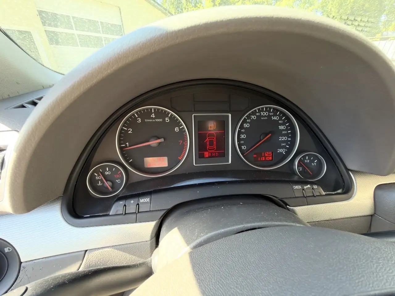 Audi A4 2.0, foto 9