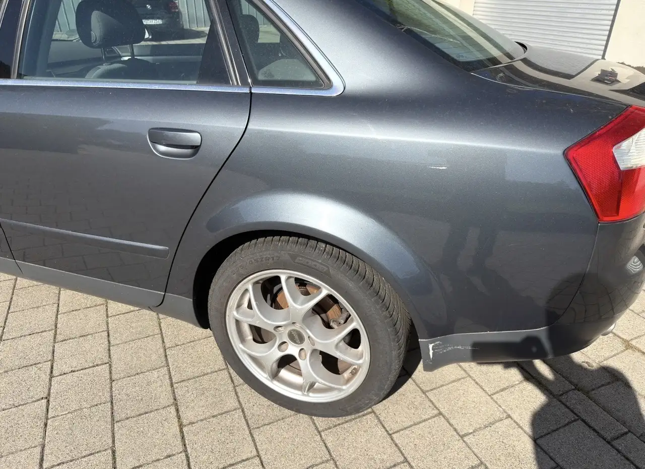 Audi A4 2.0, foto 6