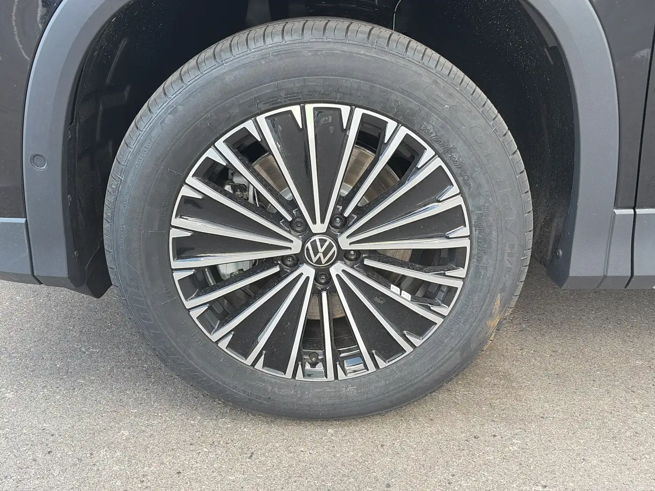 Volkswagen Tiguan снимка Volkswagen Tiguan