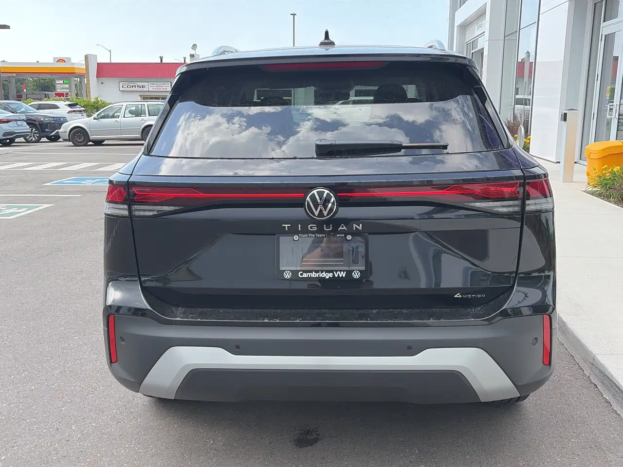 Volkswagen Tiguan снимка Volkswagen Tiguan