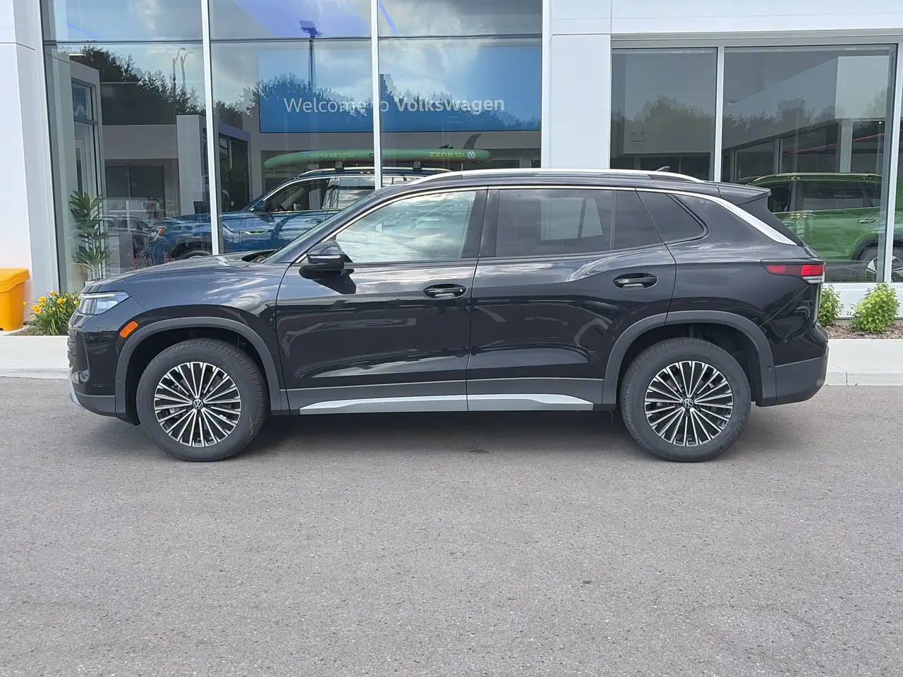 Volkswagen Tiguan снимка Volkswagen Tiguan