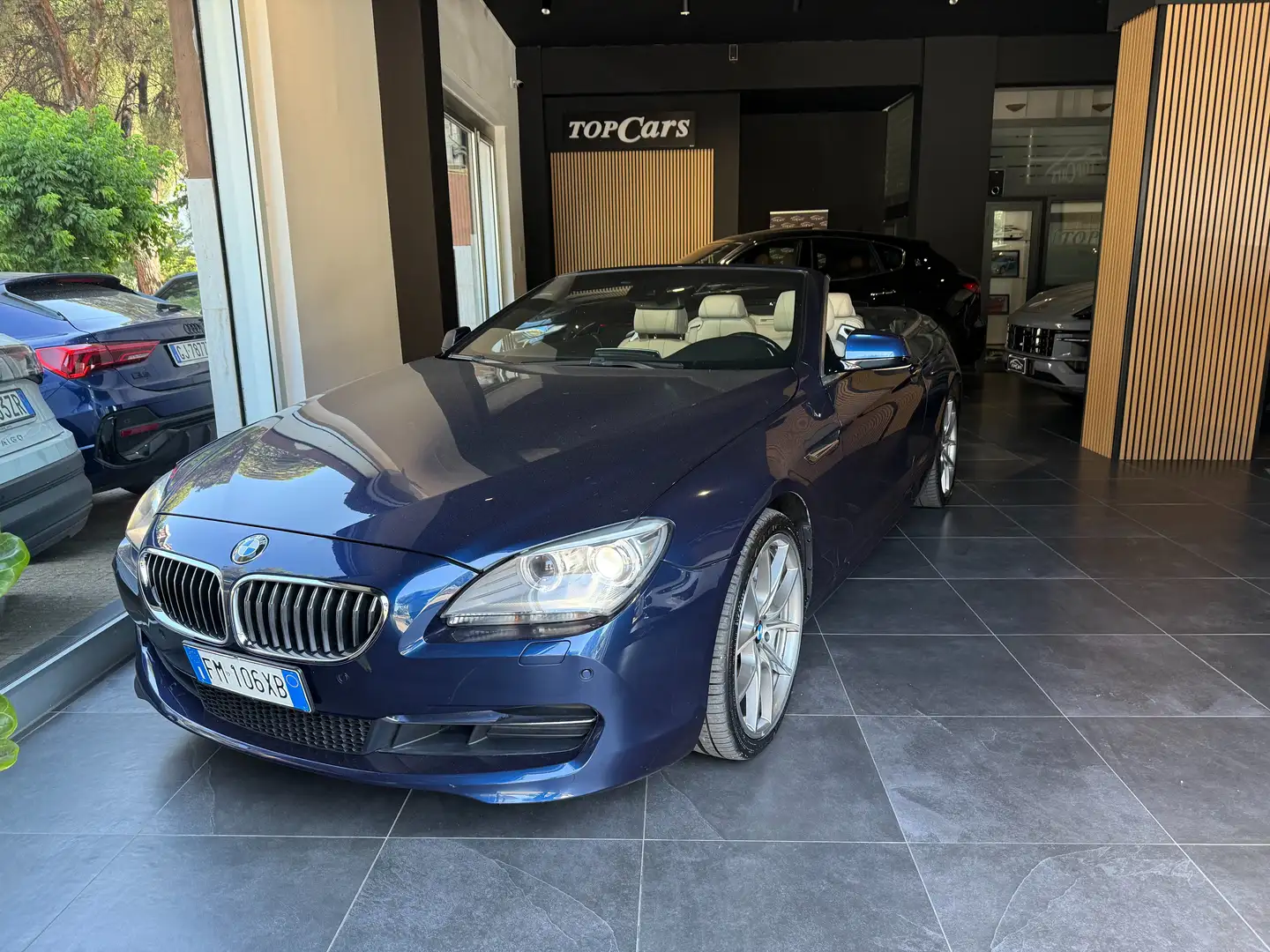 BMW 640 640i Cabrio Futura auto Blu/Azzurro - 2