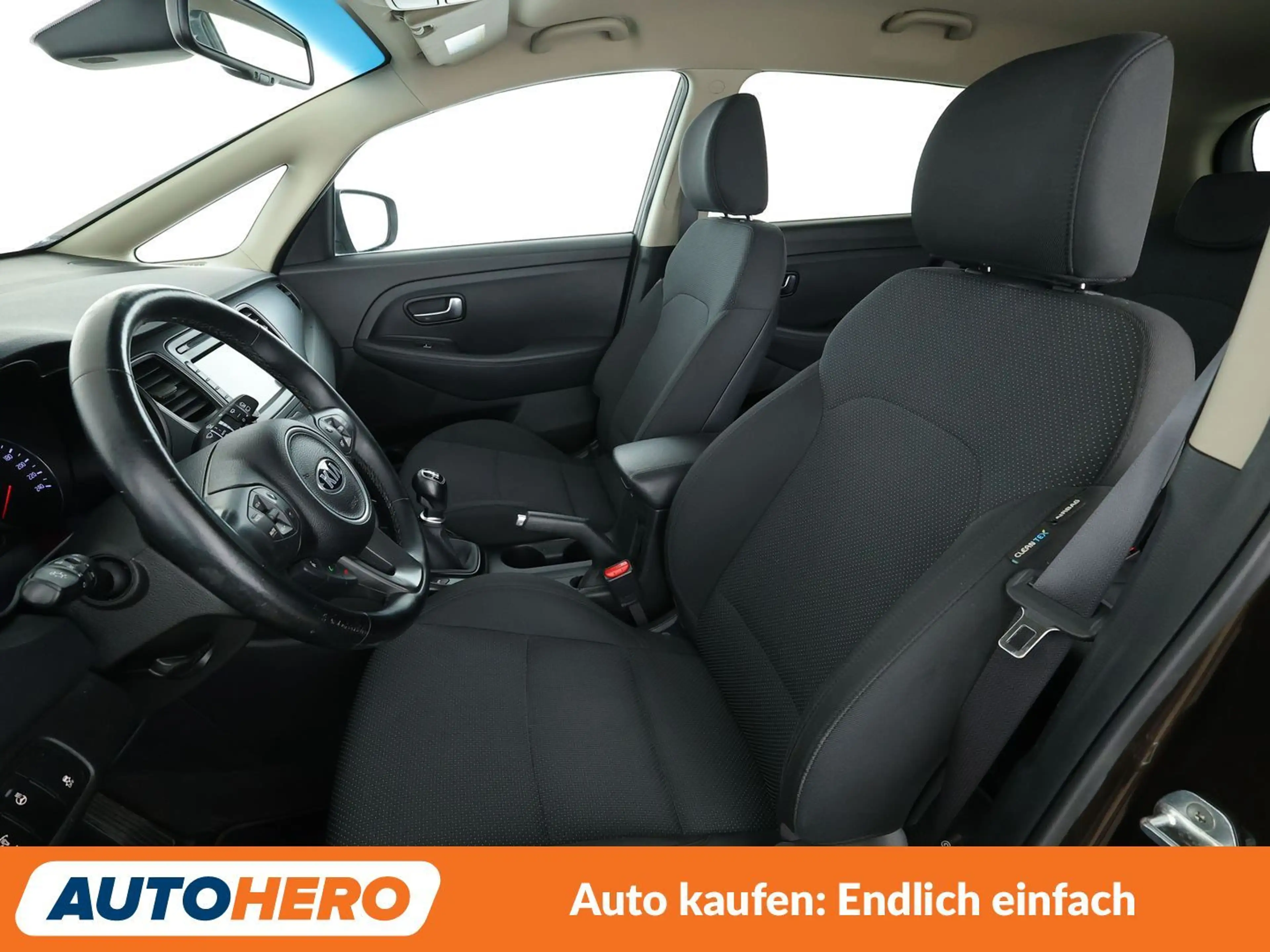 Kia Carens 1.7 CRDi UEFA Euro 2016*NAVI*TEMPO*CAM*PDC*SHZ* — photo 10