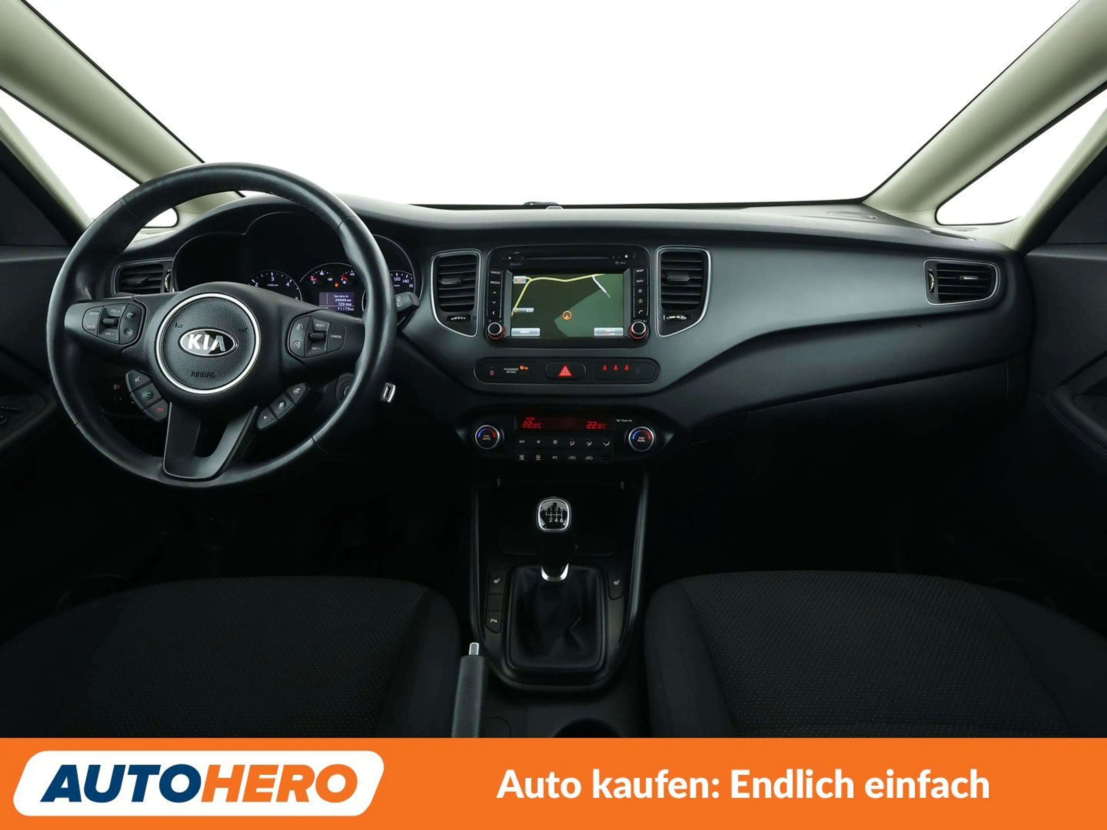 Kia Carens 1.7 CRDi UEFA Euro 2016*NAVI*TEMPO*CAM*PDC*SHZ* — photo 12