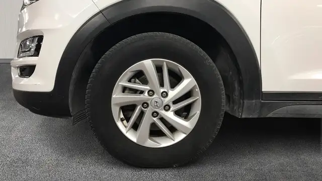 Hyundai Tucson view 5