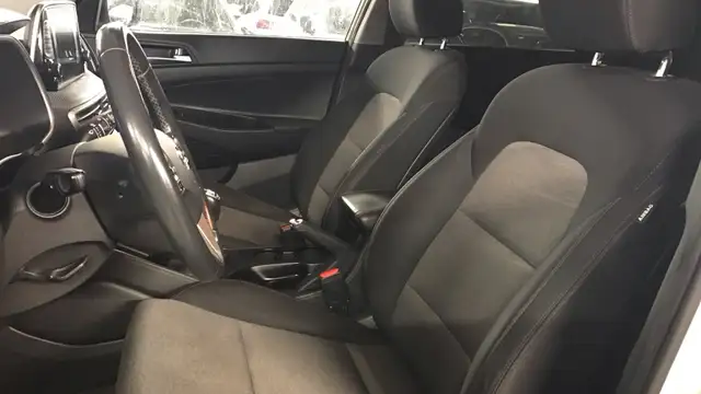 Hyundai Tucson view 7