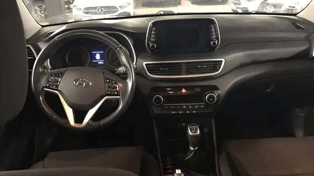 Hyundai Tucson view 8
