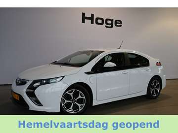 1.4 Cruise control Airco Navigatie PDC Stoelverwar