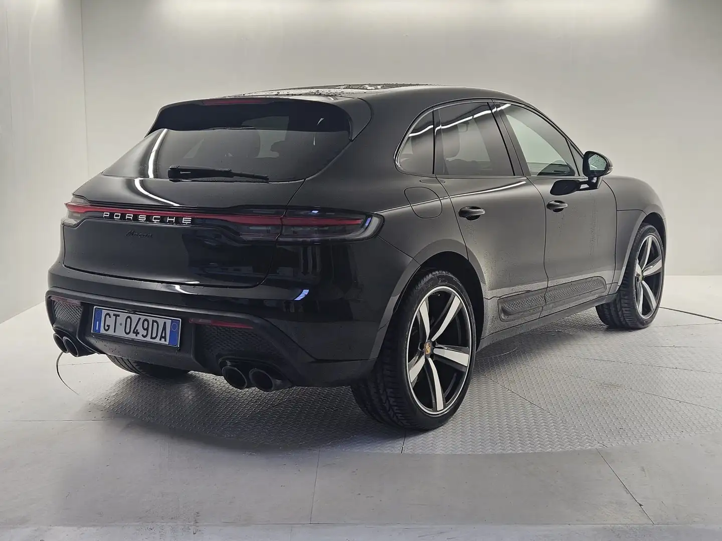 Porsche Macan 2.0 cerchi da 21 tetto cruise adattivo sospensioni Schwarz - 2