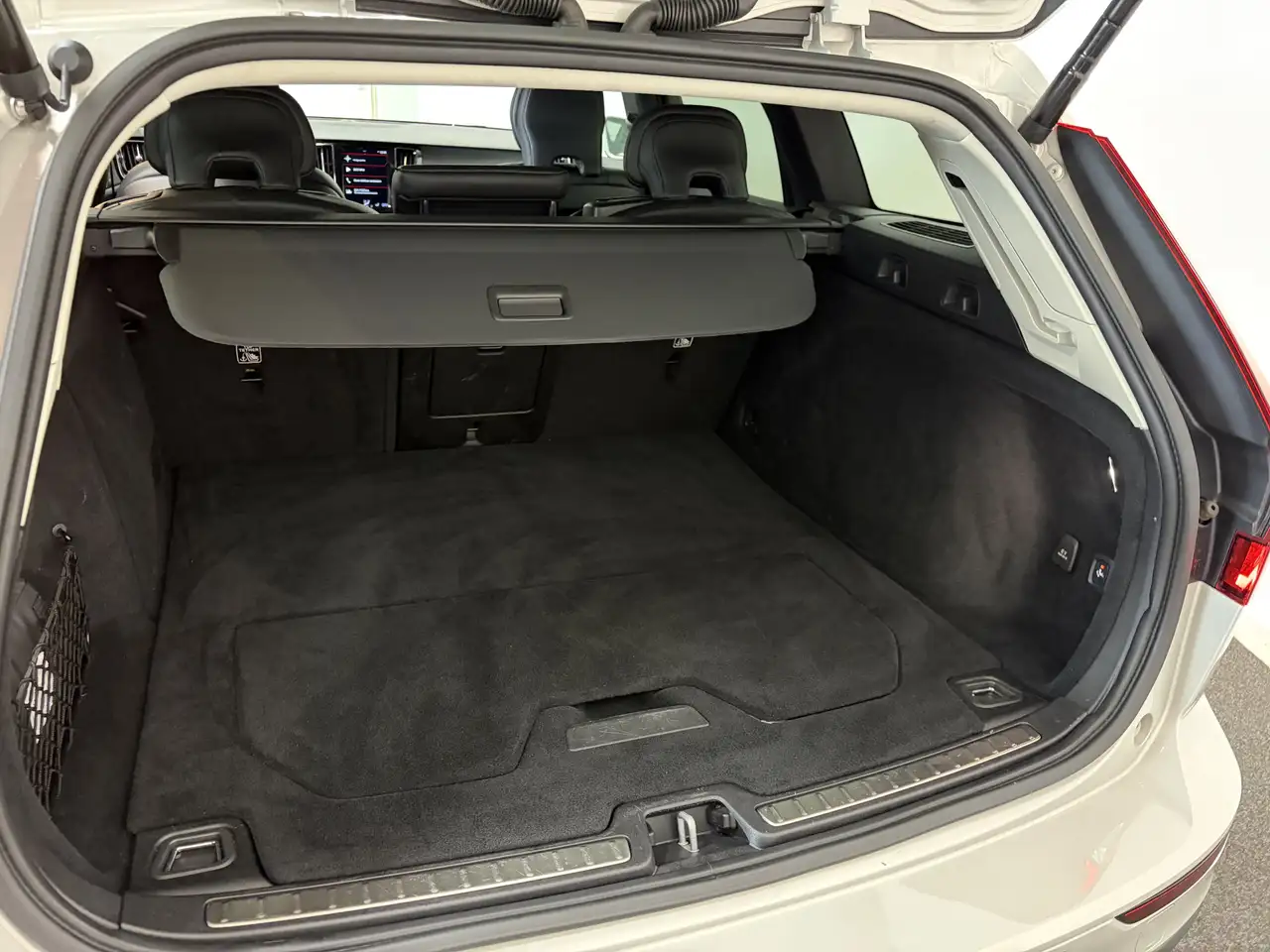 Volvo V60 2.0 T6 342pk AUT8 Hybr AWD Inscription Trekhaak 20, миниатюра 6