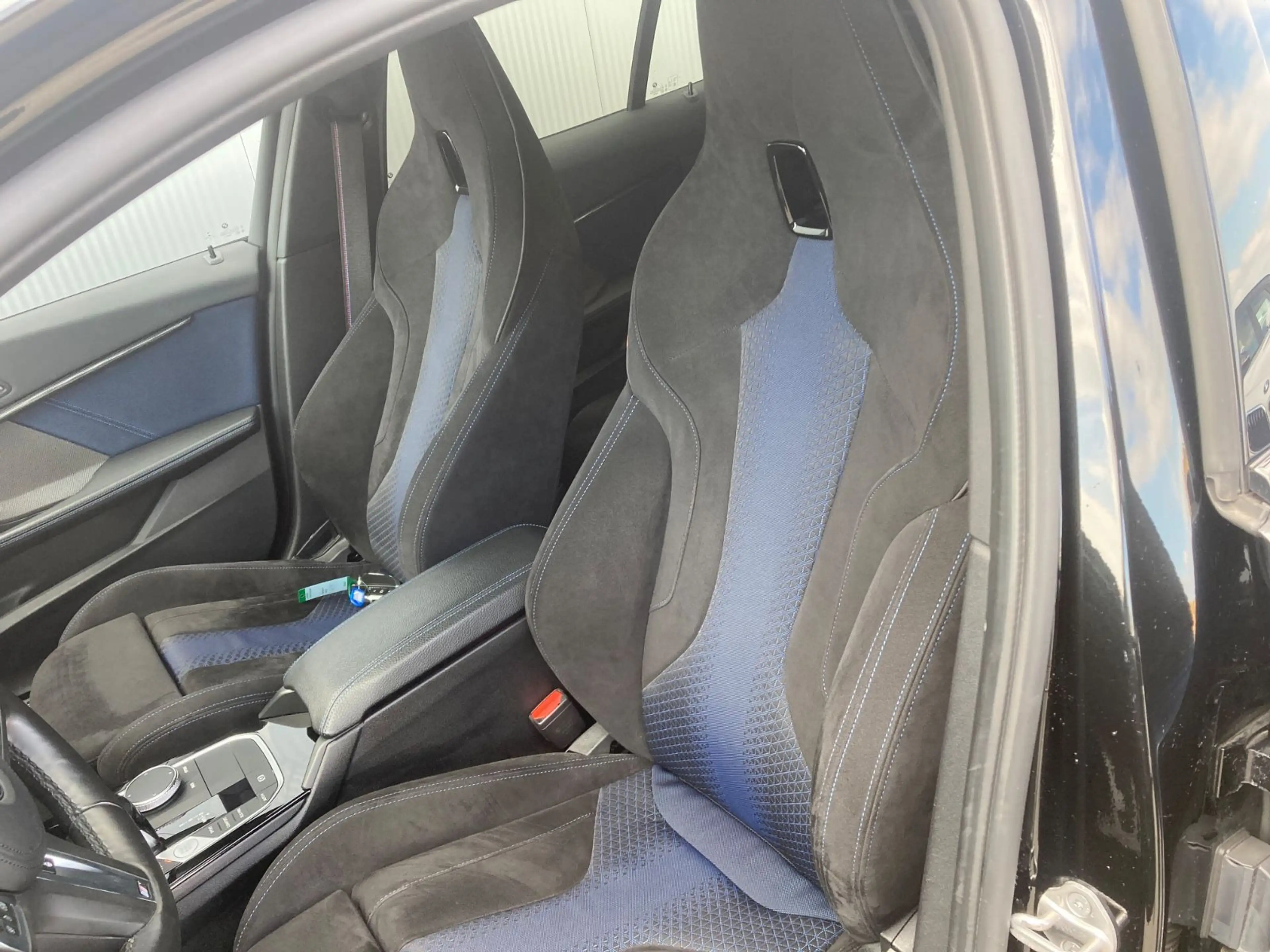 BMW 135 i xDrive*M Sportsitze*Head Up*Harman/Kardon — photo 12