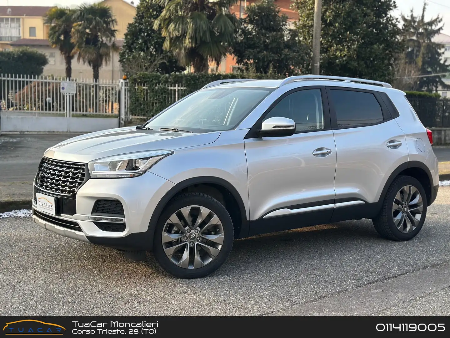 DR Automobiles DR4 1.5 Silber - 1