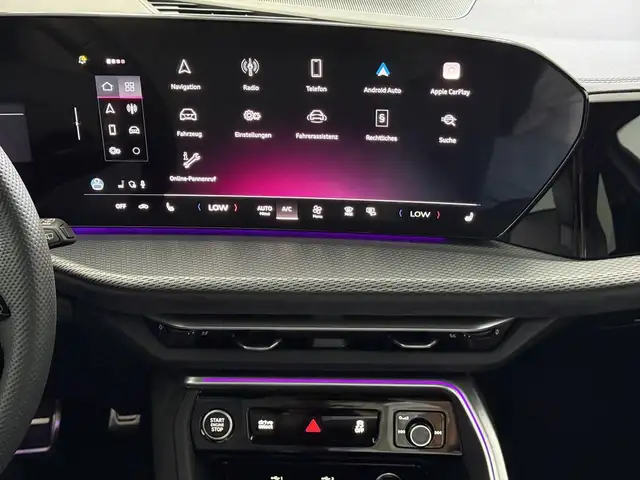 Audi Q5 view 11