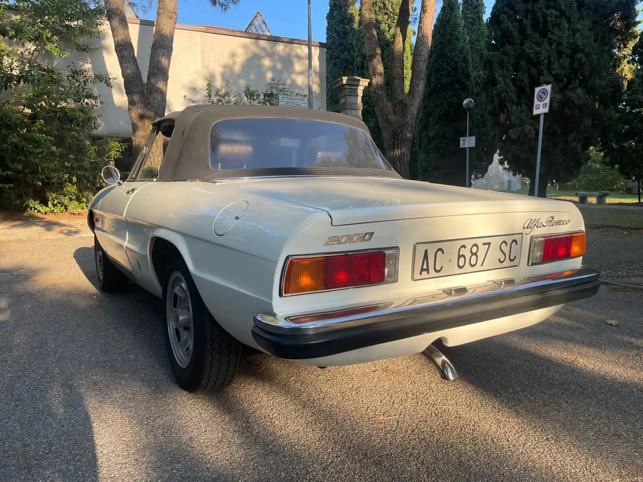 Alfa Romeo Spider 2.0 Veloce 131cv, foto 4