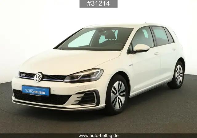 Volkswagen Golf Golf VII Lim. 1.4 TSI GTE #LED#ACC#STHZ#SHZ#Navi