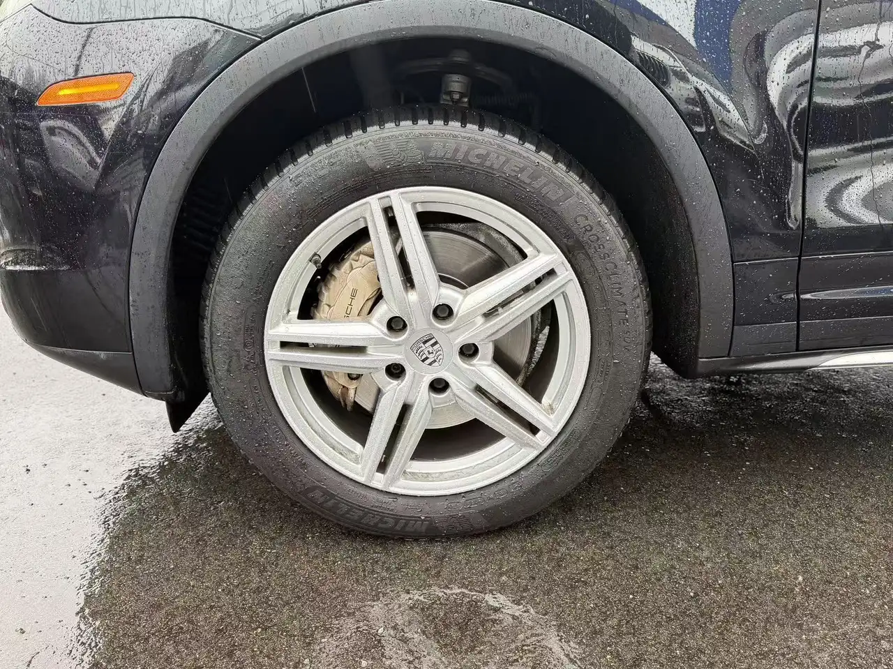 Porsche Cayenne снимка Porsche Cayenne
