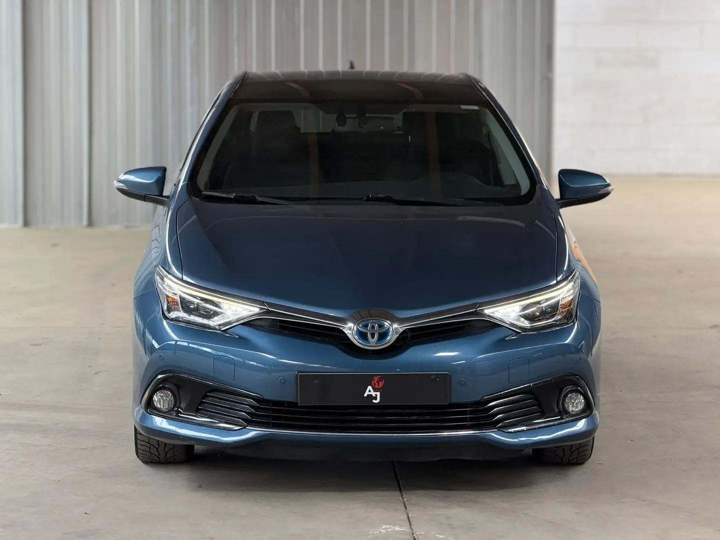 Toyota Auris Auris 1.8 VVT-i Hybrid Automatik Edition-S Blauw - 2