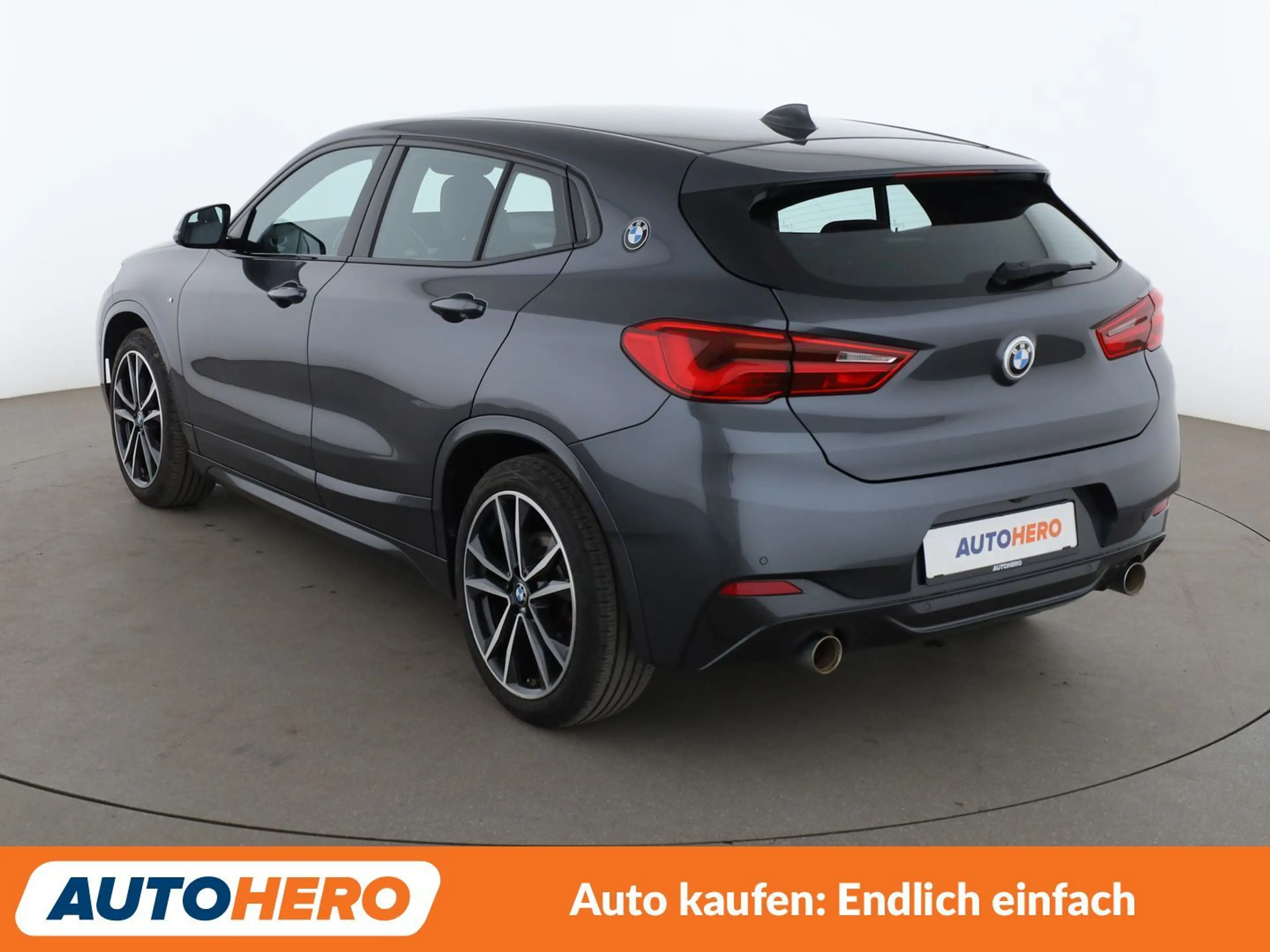 BMW X2 xDrive 20i M Sport Aut.*NAVI*LED*HUD*TEMPO* — photo 4