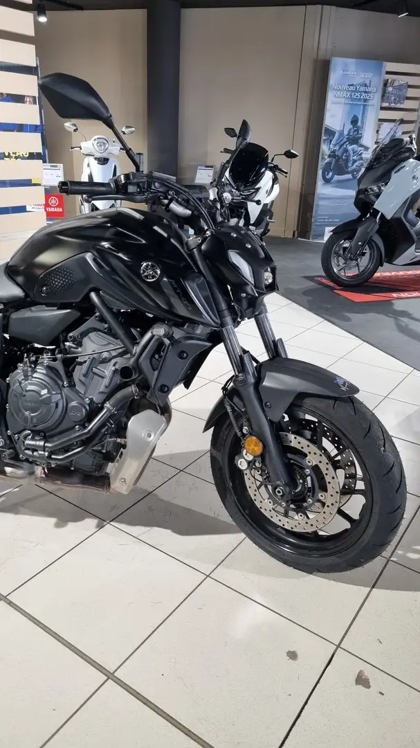 Yamaha MT-07 Noir - 2