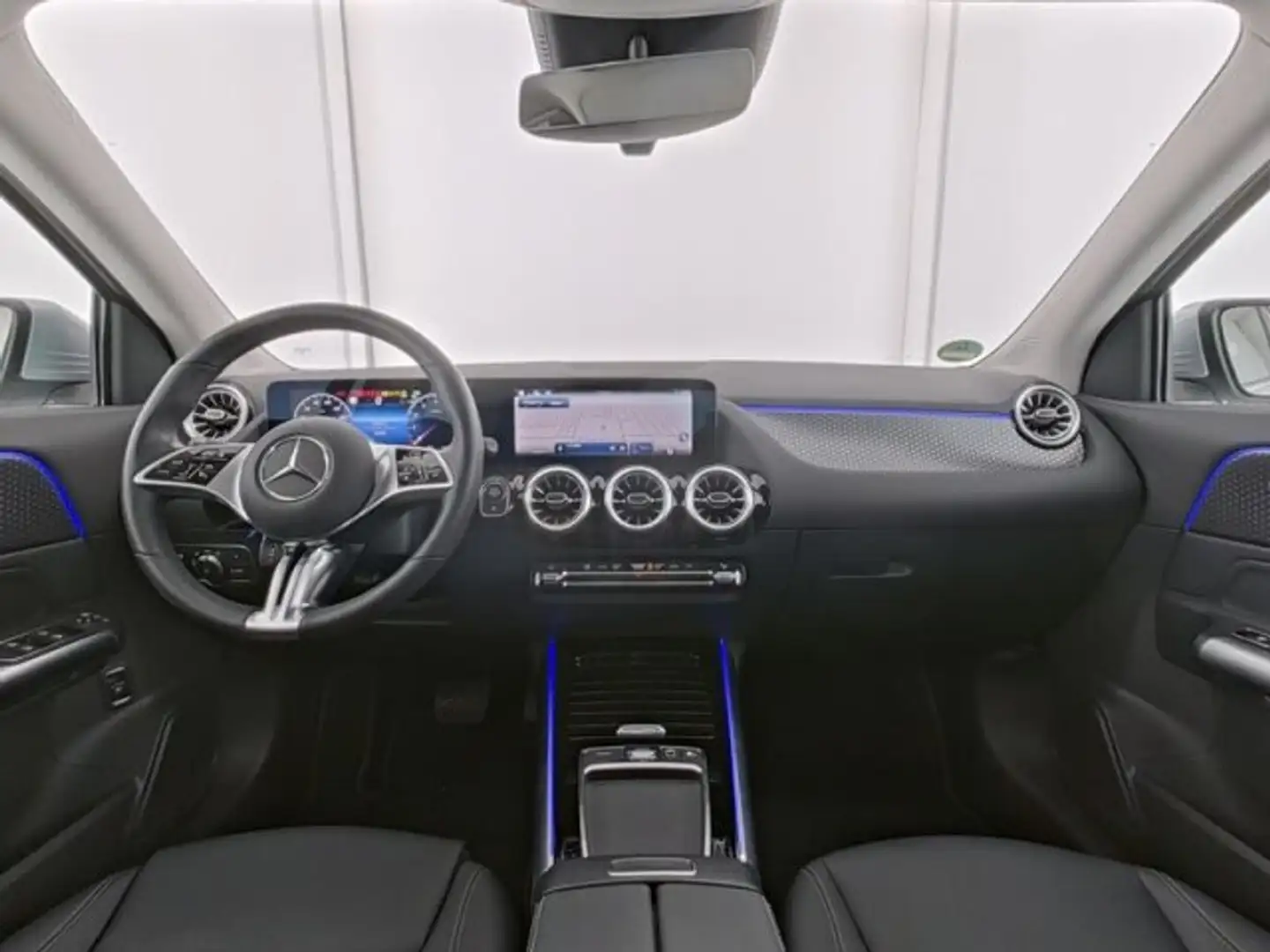 Mercedes-Benz GLA 200 GLA 200 Edition Progressive Distronic 360° Totw. Zilver - 2