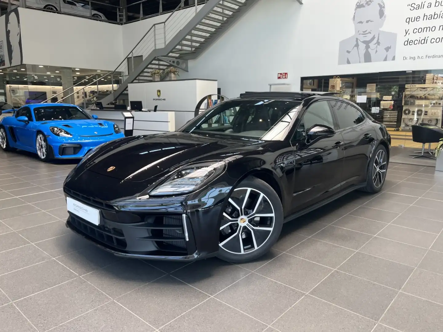 Porsche Panamera 4 Aut. Schwarz - 1