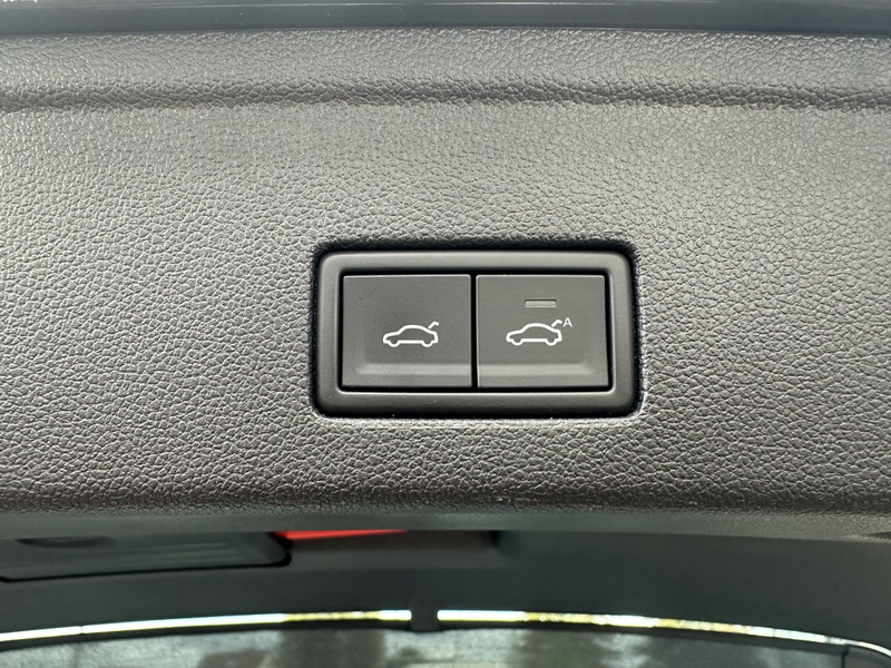 Volkswagen Touareg 3.0TDI 4-MOTION*LED*PANORAMA*STANDH.*18-ZOLL — photo 15