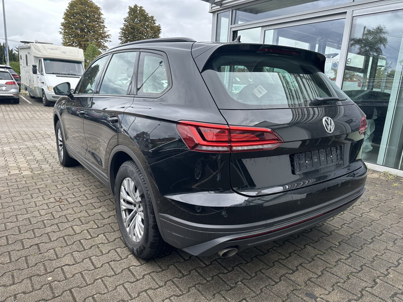 Volkswagen Touareg 3.0TDI 4-MOTION*LED*PANORAMA*STANDH.*18-ZOLL — photo 7
