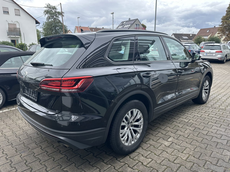 Volkswagen Touareg 3.0TDI 4-MOTION*LED*PANORAMA*STANDH.*18-ZOLL — photo 5