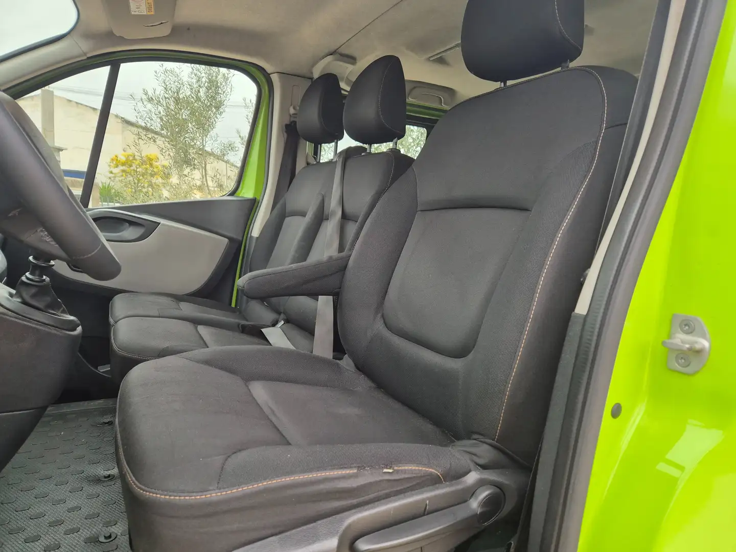Renault Trafic Verde - 2