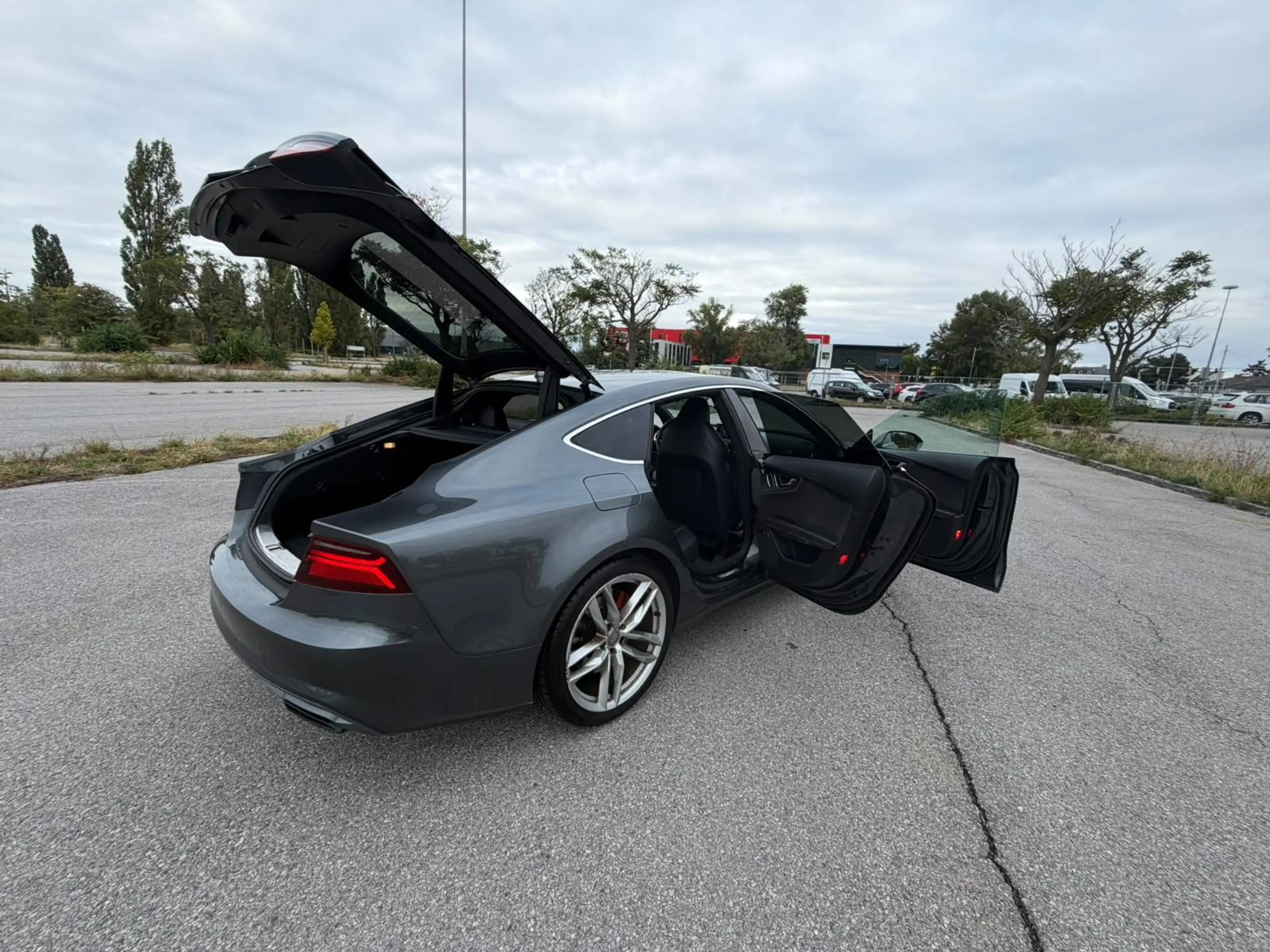 Audi A7 3.0 TDI clean diesel quattro competition — photo 2