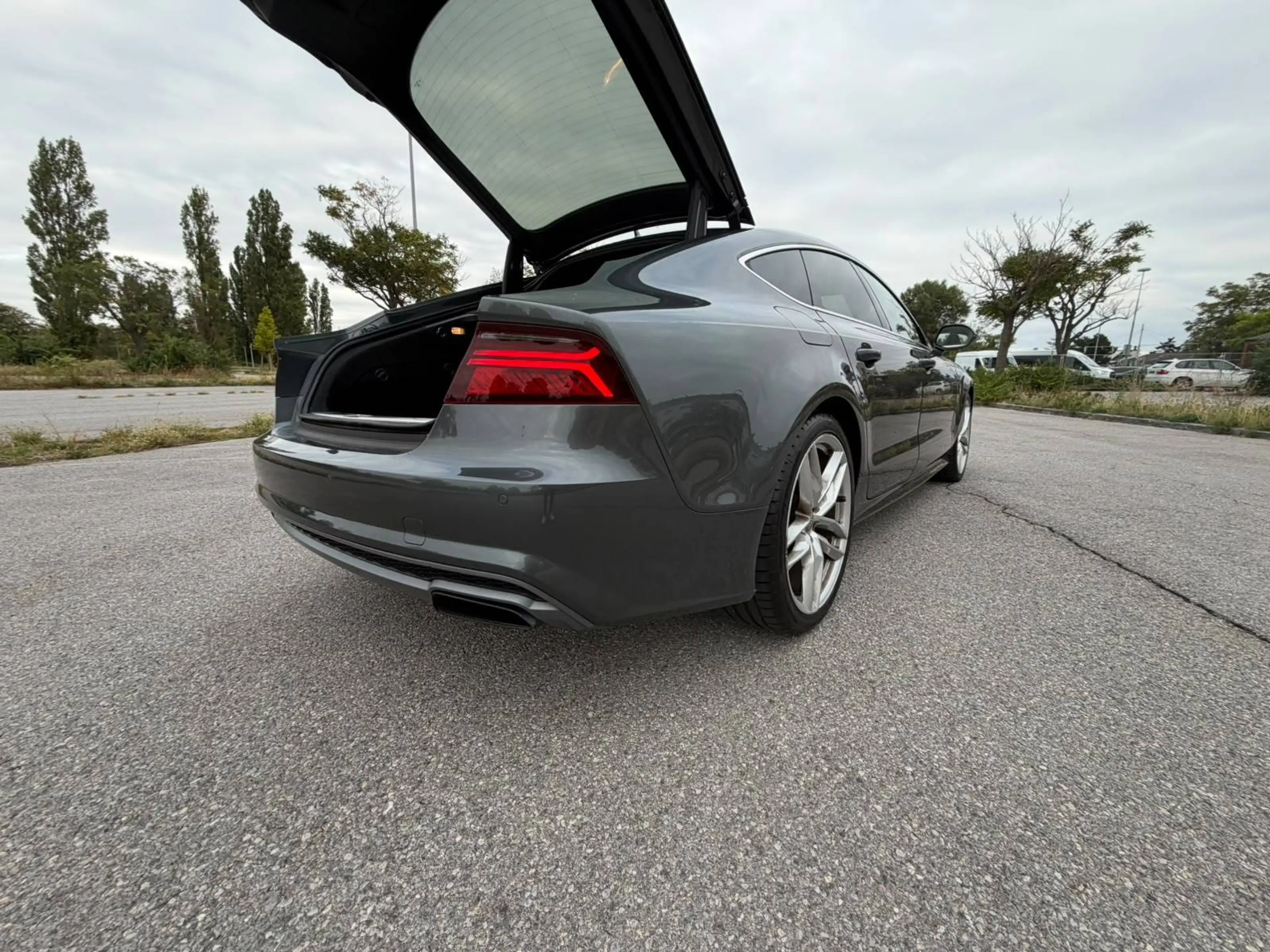 Audi A7 3.0 TDI clean diesel quattro competition — photo 9
