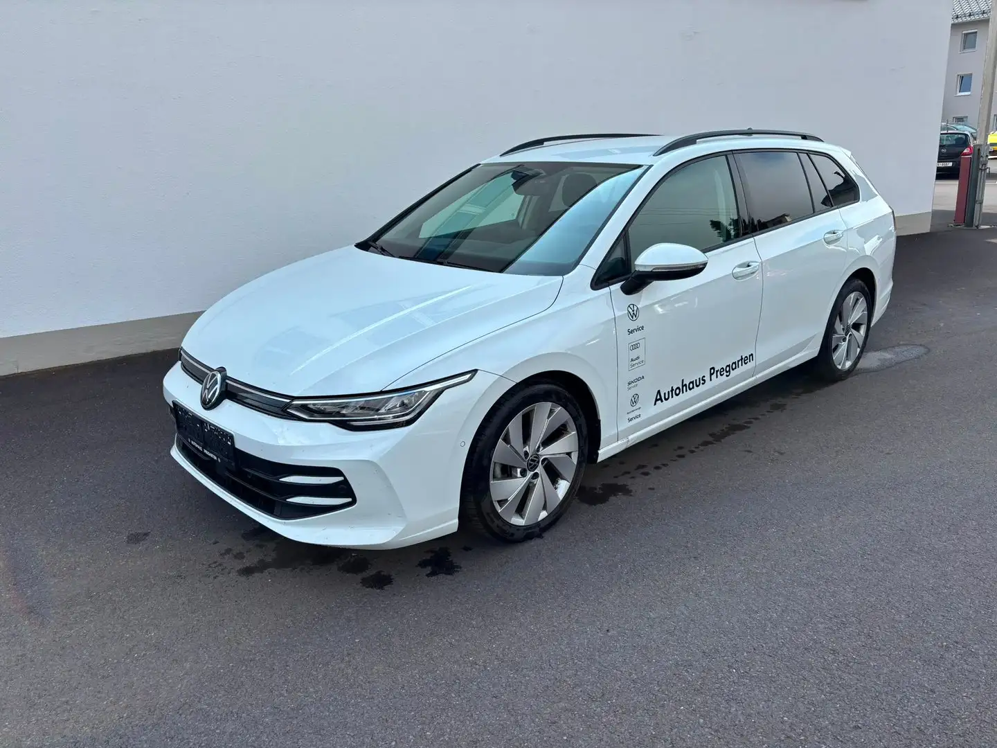 Volkswagen Golf Variant Business TSI Weiß - 1