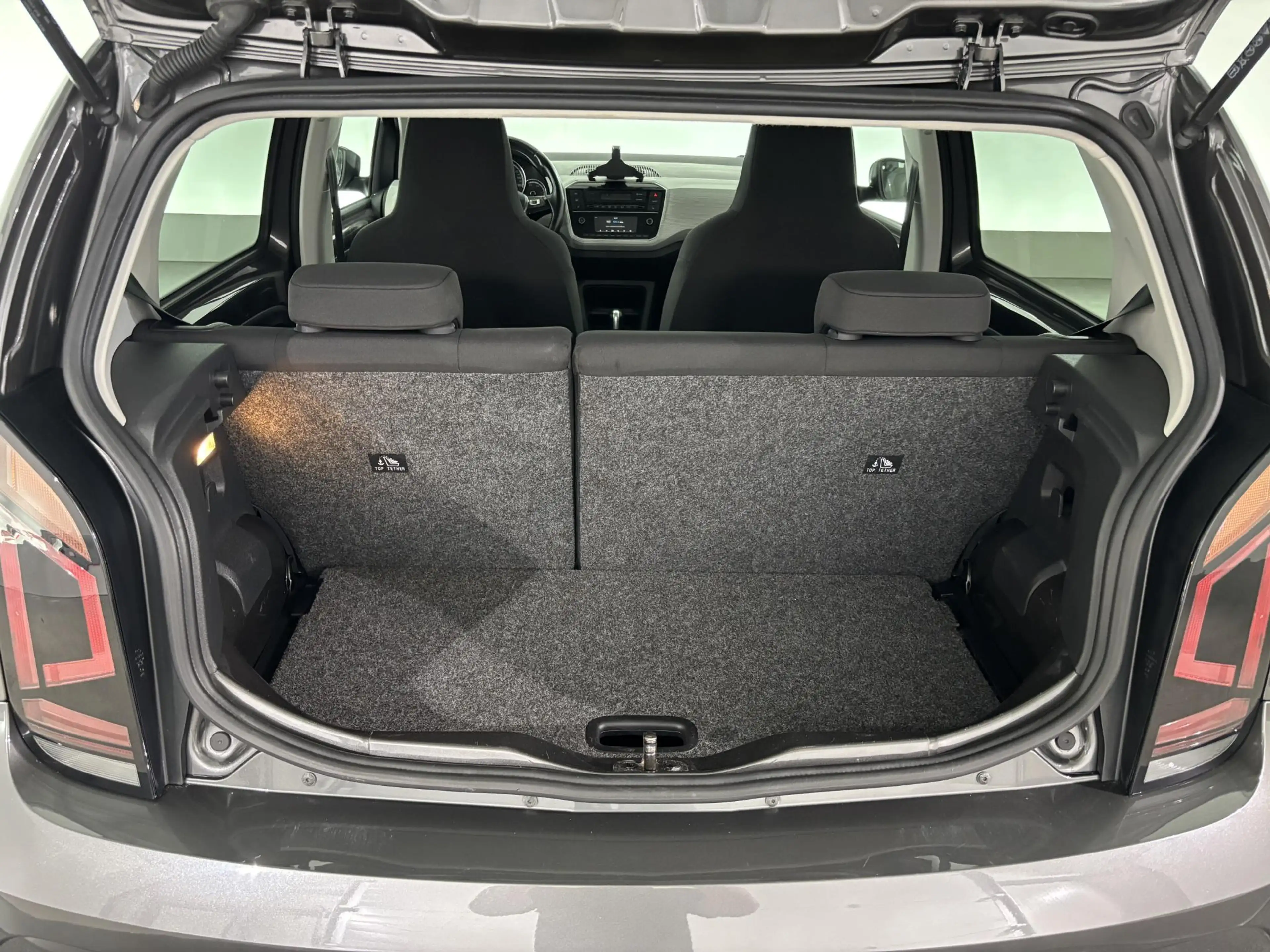 Volkswagen e-up! e-up! Style | CAMERA | CRUISE | STOELVERW. | SOH 8 — photo 25