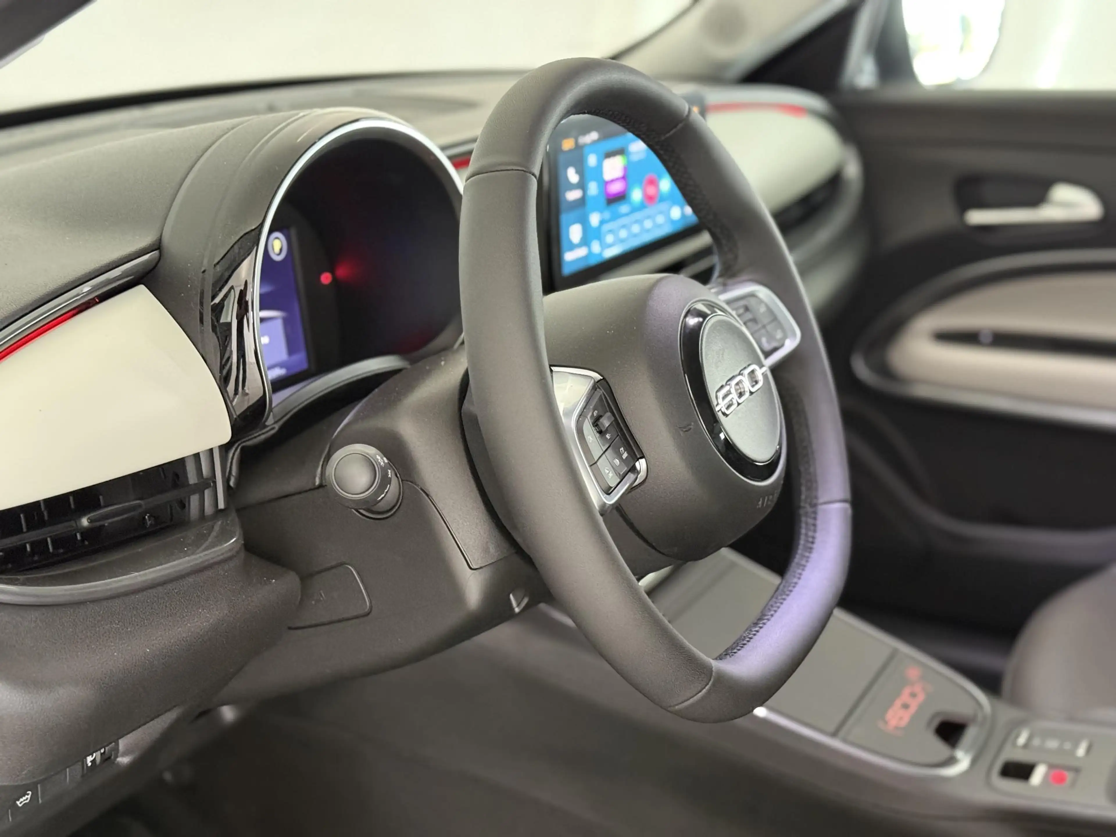 Fiat 600e La Prima 54 kWh | Apple-Android | Stoelmassage | W — photo 12