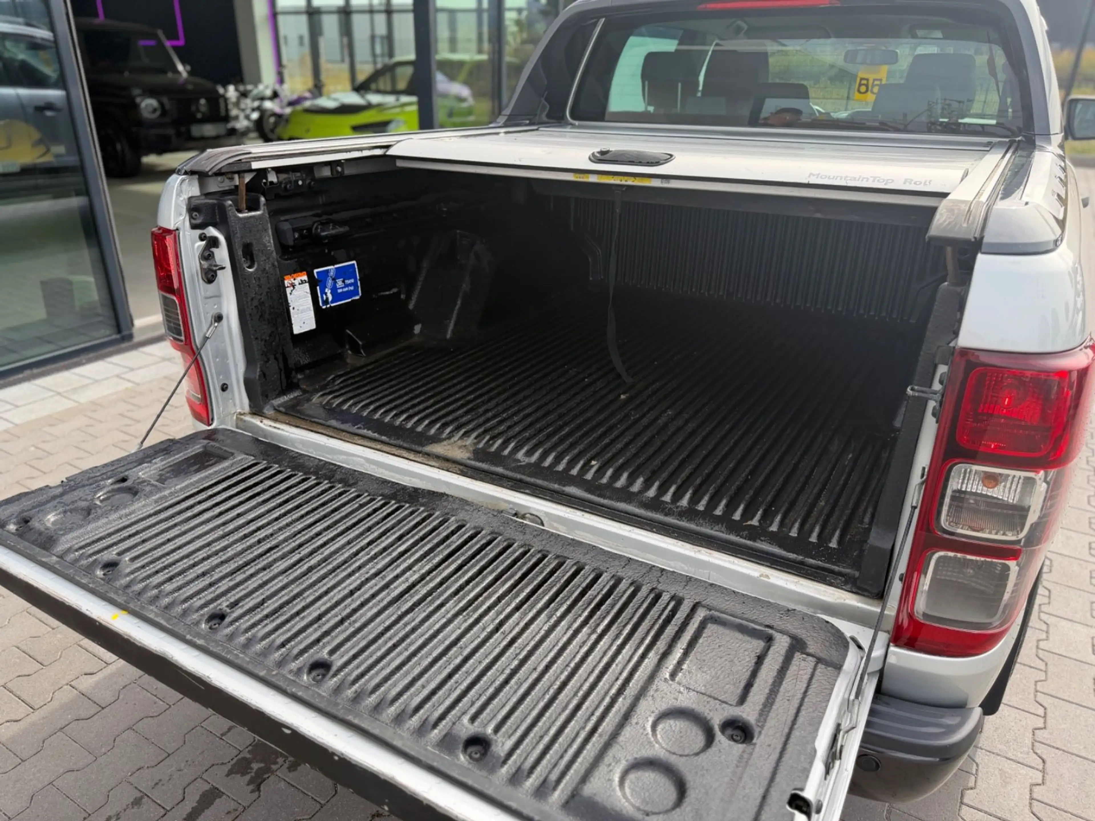 Ford Ranger Wildtrak 3.2 TDCi Aut 4x4 AHK PDC 2. Hand — photo 12
